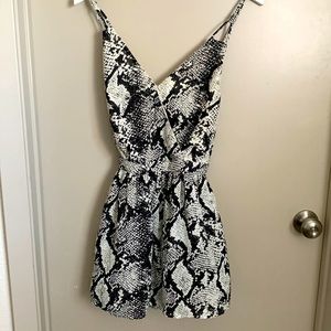 Snake print, shorts romper by Ark & Co. size M
